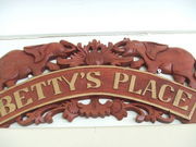 Betty's��House