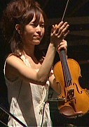ݻΤ Violinist