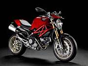 Ducati Monster M1100 / M1100S