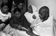Mahatma Gandhi／ガンジー