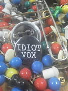 IDIOT VOX