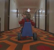 三輪車のシーンに癒される