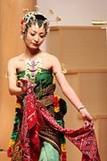 ウィジャヤ・クスマ(ジャワ舞踊)