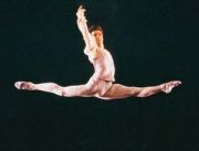 アンヘル・コレーラ