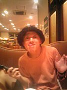 ����²��