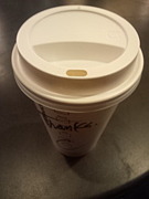 スタバのカップで火傷する