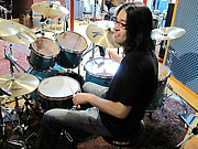 　Drummer♪新井田孝則