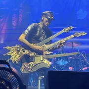 Steve Vai