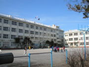 篠崎第三小学校