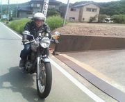 福井　で　バイク　に乗っている