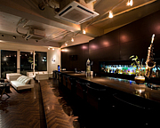 cafe & BAR Feel�򰦤Ǥ��