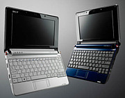 acer 『Aspire one』