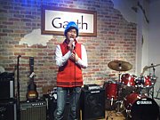 ������AKI