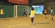 �ƥ˥����եåȥ���DE��ή