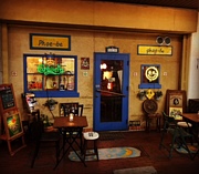 Folk Rock Bar"Phoebe"