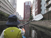 東京運河をパドリング