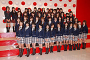 1985ǯ���ޤ��AKB48�ե���