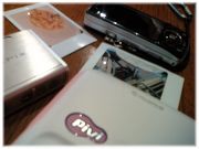  ںΰ*Pivi