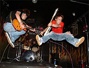 3ピースツインボーカルバンド